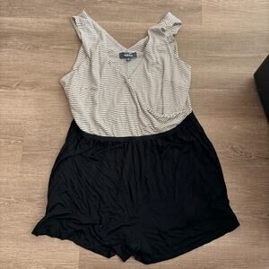 Modcloth Black White Stripe Knit Romper Plus Size 1X Soft Lightweight Summer